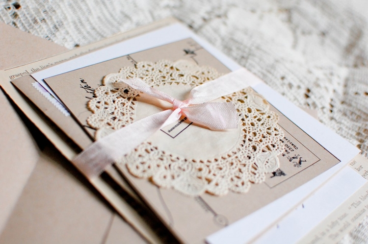 Wedding invitations envelopes